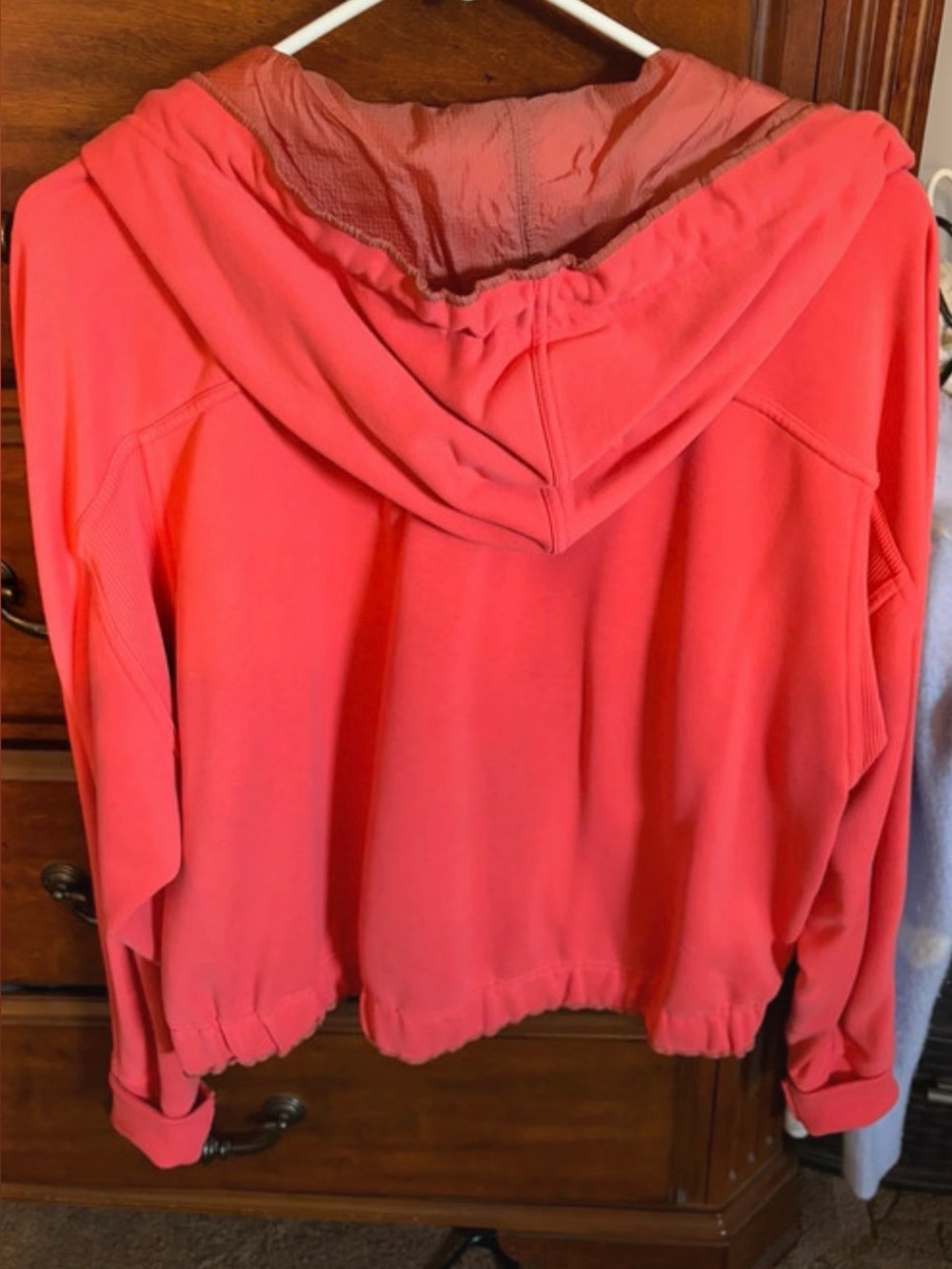 ATHLETA WARM UP ASCENDING HOODIE